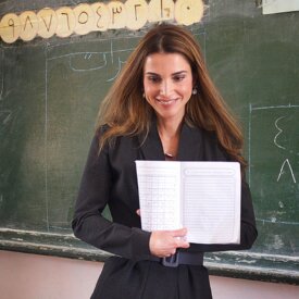 جلالة الملكة رانيا العبدالله تزور إحدى المدارس المستفيدة من مبادرة مدرستي (3)