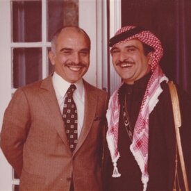 الملك الحسين بن طلال وسمو الأمير الحسن بن طلال